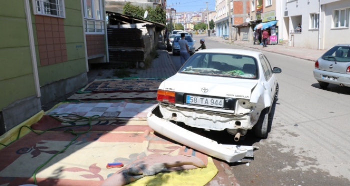 15 yaşındaki sürücü ortalığı birbirine kattı: 1 yaralı