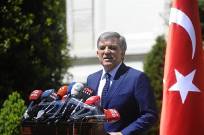 Abdullah Gül'den ABD'ye sert eleştiri!