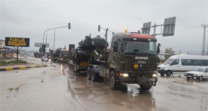 Afrin için tank sevkiyatları sürüyor