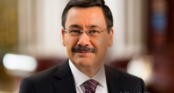 Ankara Büyükşehir Belediye Başkanı Melih Gökçek istifa etti