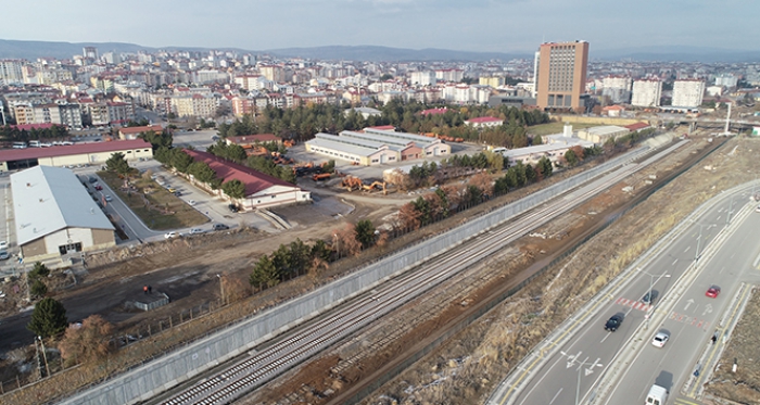 Ankara- Sivas YHT hattında sona gelindi