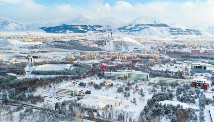 Atatürk Üniversitesi 12 Milyon ders oturumuyla ilk dönemi tamamladı