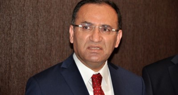 Bakan Bozdağ'dan sosyal medya uyarısı! '… suçtur'