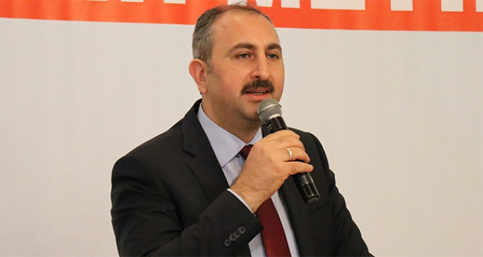 Bakan Gül: ’17 Aralık yargı darbesi girişimini yedinci yılında bir kez daha lanetliyorum’