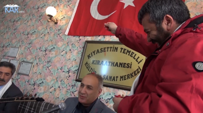 Basının gözde seslerinden o ses Salih Tekin >Tıkla İzle<