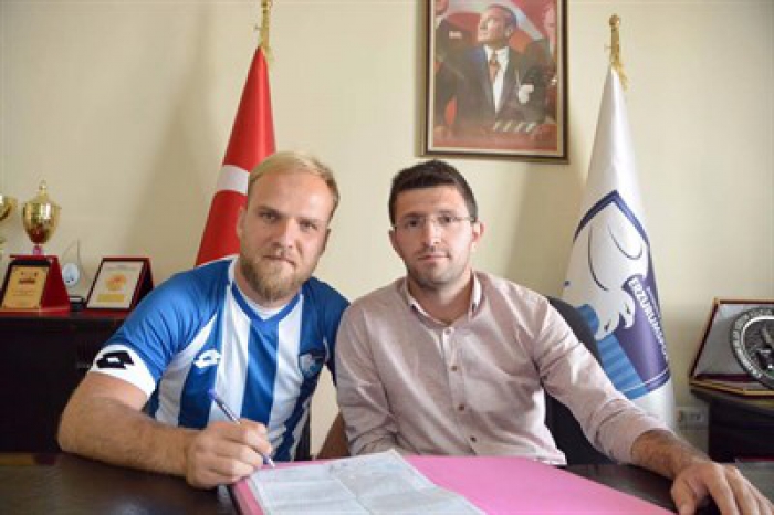 BB.Erzurumspor 3 oyuncu daha renklerine bağladı