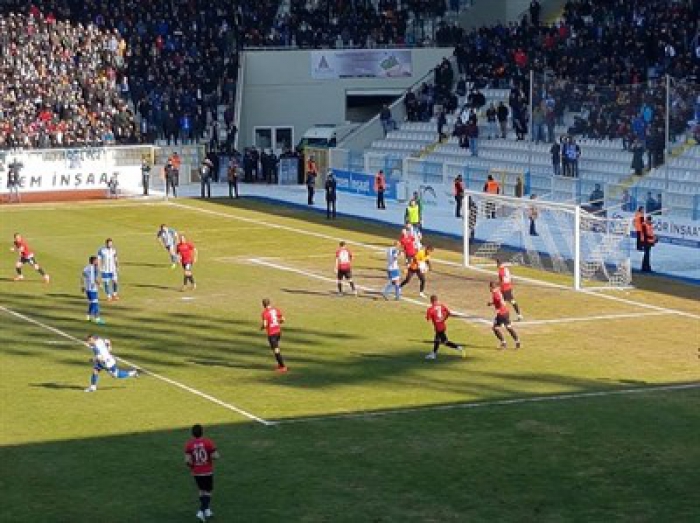 BB Erzurumspor maçın'a Tahrikler Damga Vurdu!