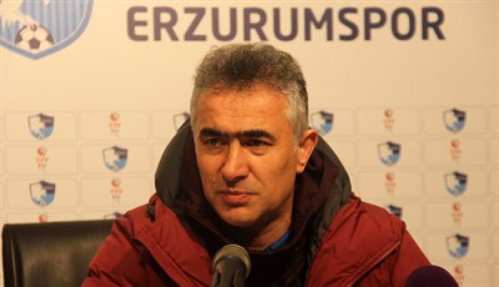 BB Teknik Direktörü Erzurumspor Mehmet Altıparmak: “Sahamızda 2 puan kaybettik”