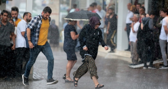 Bu illerde yaşayanlar dikkat! Kuvvetli yağış geliyor