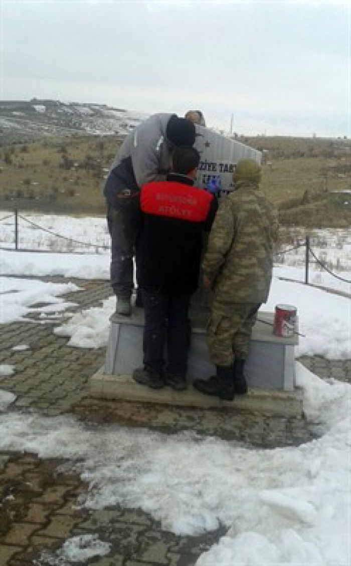 Büyükşehir Aziziye Tabyası Şehitler Anıtını onardı