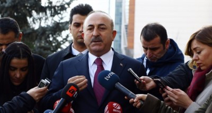 Çavuşoğlu: 'Hiç merak etmesinler. Biz Fransa değiliz'