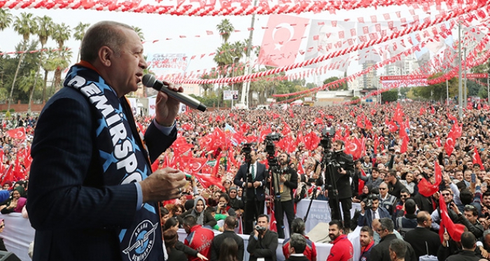 Cumhurbaşkanı Erdoğan: ‘Ezan ve bayrak düşmanlarıyla sonuna kadar mücadele edeceğiz’