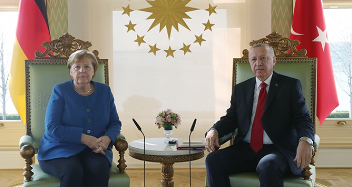 Cumhurbaşkanı Erdoğan, Merkel’le video konferansla görüştü