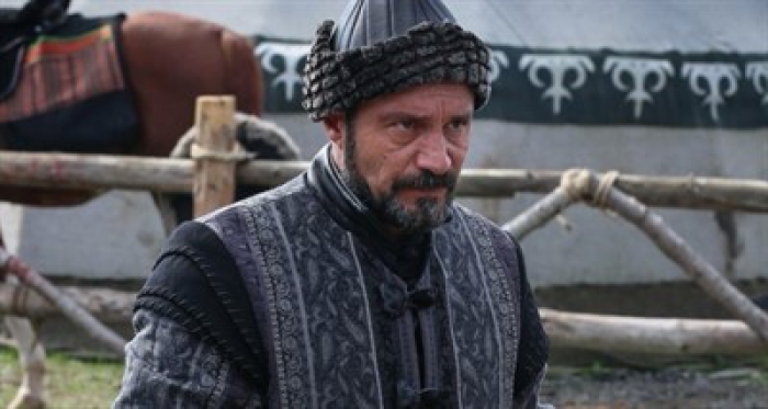 Diriliş Ertuğrul'da iki ayrılık birden