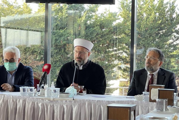 Diyanet İşleri Başkanı Prof. Dr. Ali Erbaş'tan Özgür Özel'e sert tepki