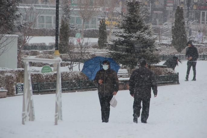 Doğu Anadolu Bölgesi’nde kar yağışı ve soğuk hava etkili oluyor