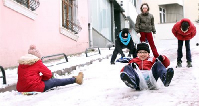 Eğitime kar engeli geldi! İşte o iller tatil