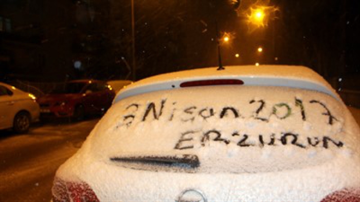 Erzurum’a Nisan karı