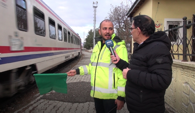 Erzurum Çarşı Pazar programı İzleyicilerden Tam Not Aldı!Kartv'de Salih Yalçın'ın Hazırlayıp Sunduğu Program Nostalji Rüzgarları Estirdi