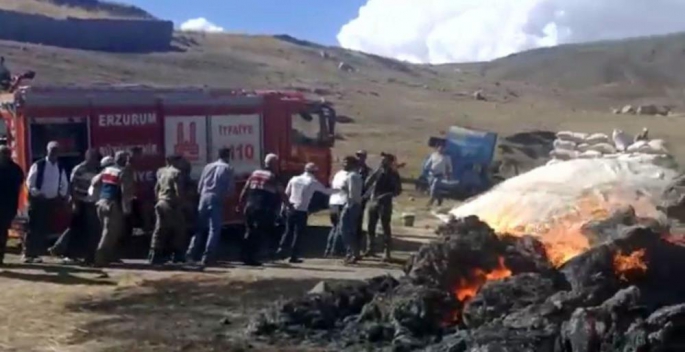 Erzurum'da 10 bin balya ot yanarak kül oldu