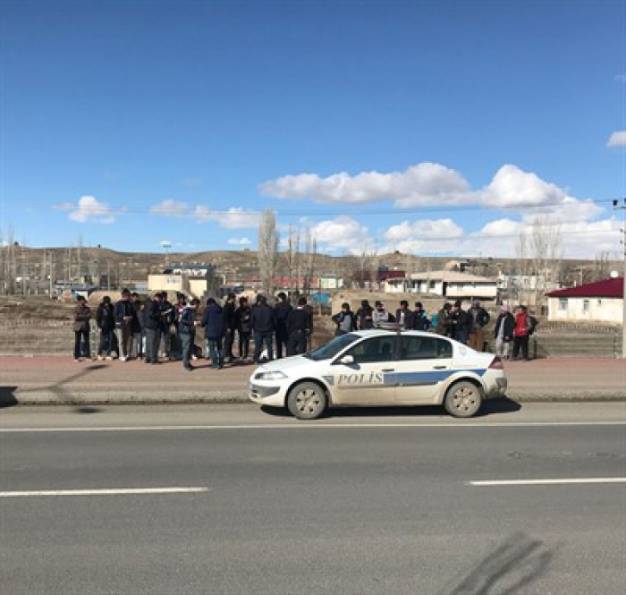 Erzurum’da 50 kaçak göçmen yakalandı 