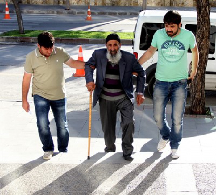 Erzurum'da 50 yıllık karısını baltayla öldüren adamın cezası belli oldu