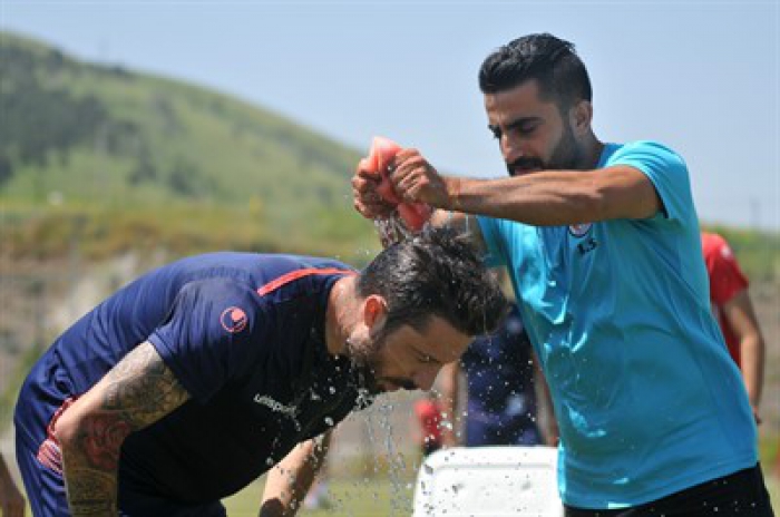 Erzurum'da Aytemiz Alanyaspor hazırlıklarını sürdürüyor 