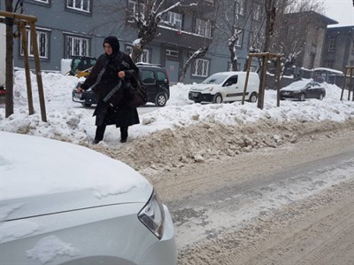 Erzurum'da Belediyeler Kar'a kakıldı: ’Vatandaşlar isyanlarda