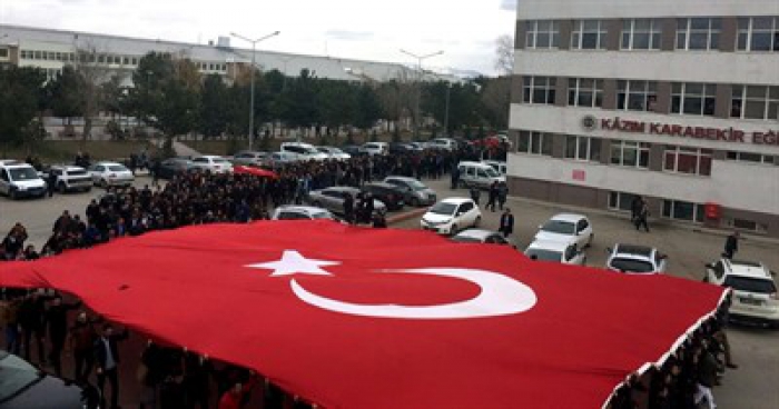 Erzurum'da binlerce üniversiteli Afrin için yürüdü 