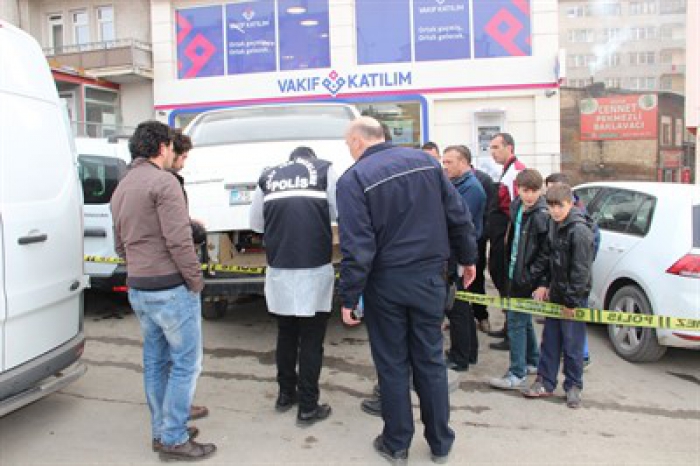 Erzurum'da cezaevinden çıktı, karakola imza atmaya giderken vuruldu