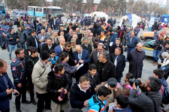 Erzurum'da Çocukların Vali İlgisi