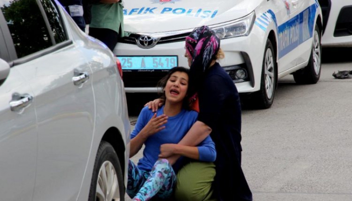 Erzurum’da feci kaza 1.ölü:”Feryatları yürekleri parçalandı…