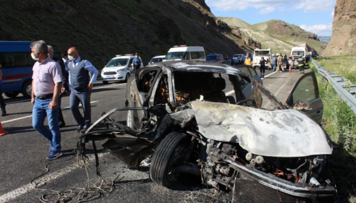 Erzurum’da feci kaza: 2 ölü, 3 yaralı