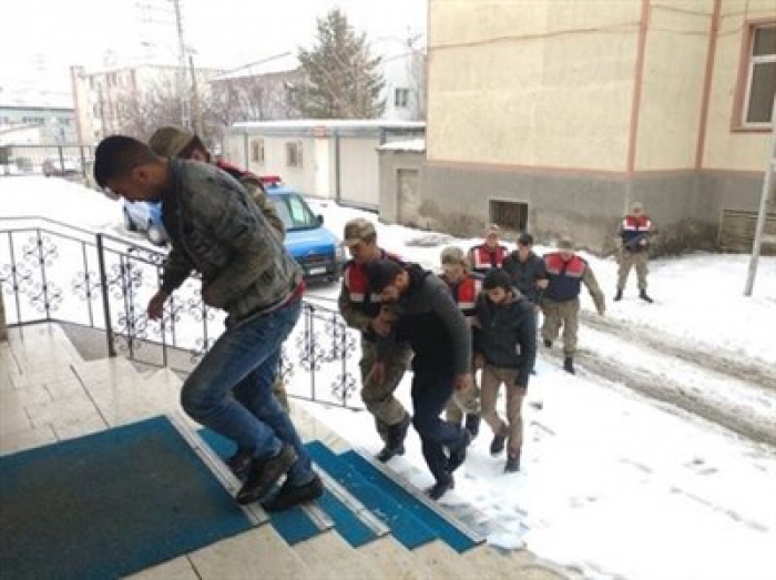 Erzurum'da Kablo hırsızları suç üstü yakalandı