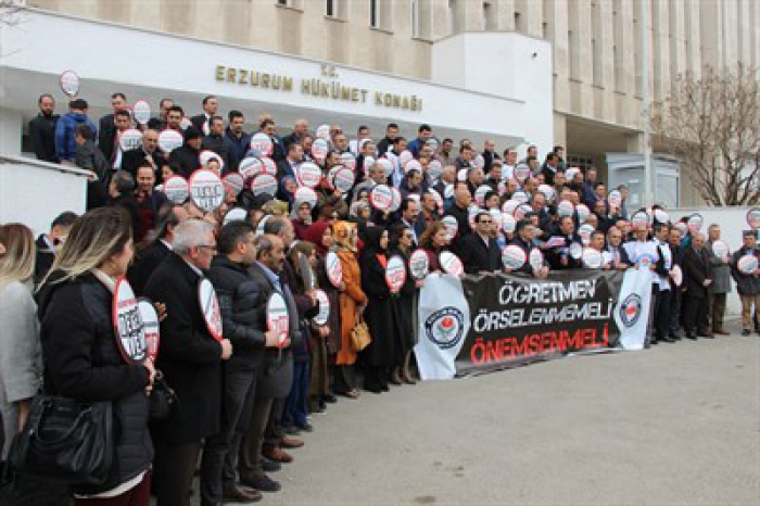 Erzurum'da  Karataş: “Öğretmen örselenmemeli, önemsenmeli” 