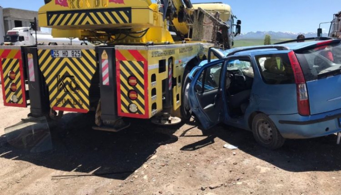 Erzurum’da Otomobil vince çarptı: 1 ölü