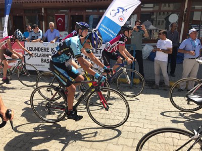 Erzurum'da Pedallar Kriteryum için döndü