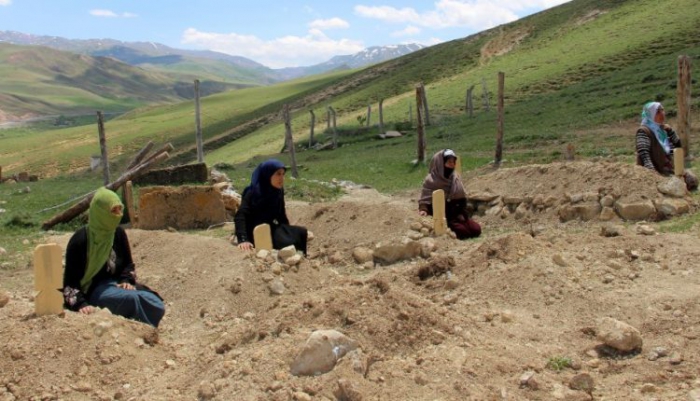 Erzurum’da silahlı çatışmada kocalarını kaybeden 4 kadın aynı kaderi paylaştı