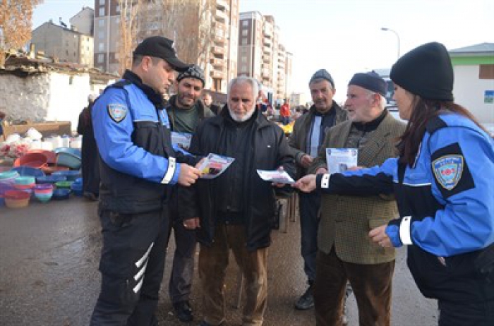 Erzurum'da TDP’den zehirlenmelere karşı broşürlü uyarı