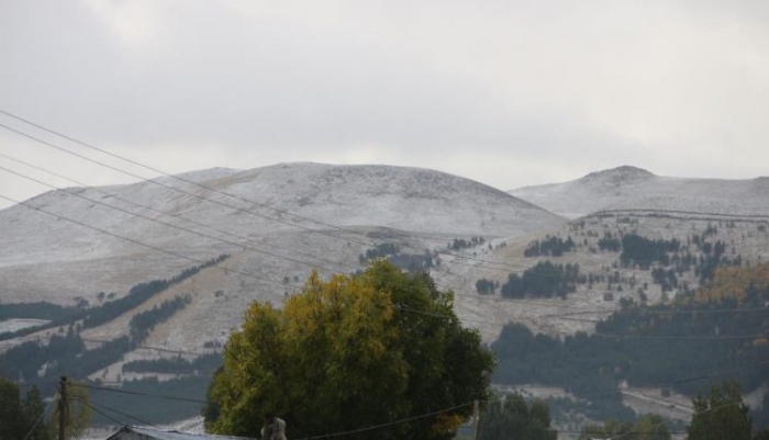 Erzurum’da zirve beyaza büründü