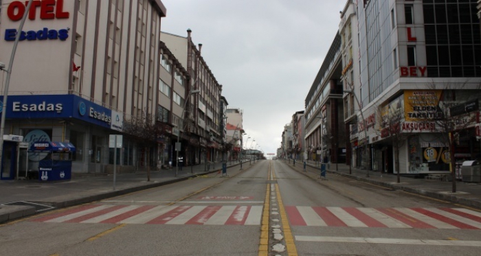 Erzurum hayalet şehre döndü