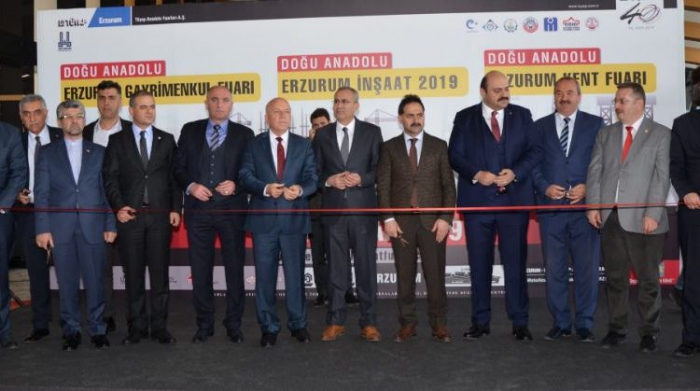 Erzurum İnşaat-Kent-Gayrimenkul Fuarları kapılarını açtı