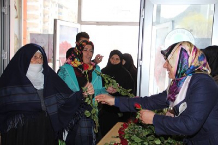 Erzurum Oltu’da “Güven Toplumunun İslami Temelleri” konferansı