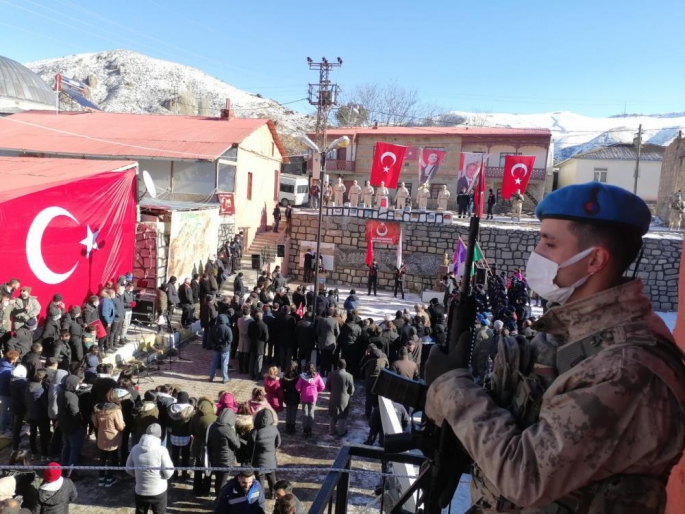 Erzurum Şenkaya'da Allahuekber şehitleri anıldı