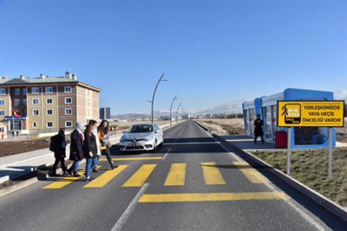 Erzurum Teknik Üniversitesi’nde Yaya Öncelikli Kampüs Uygulaması başladı