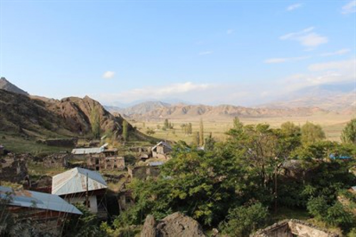 Erzurum Topkaynak Mahallesinin su çilesi bitmiyor