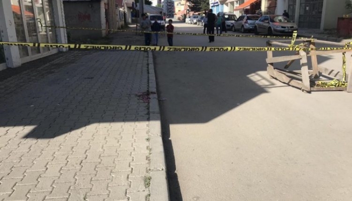 Erzurum’un ilçesinde intihar güvenlik kamerasına yansıdı