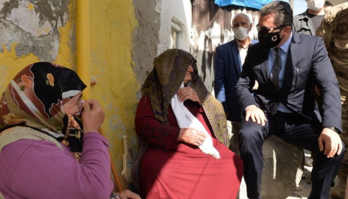 Erzurum Valisi Memiş:”Depremzedeleri Dinledi…