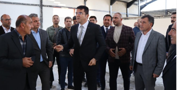 Erzurum Valisi Okay Memiş, Oltu OSB’de incelemelerde bulundu