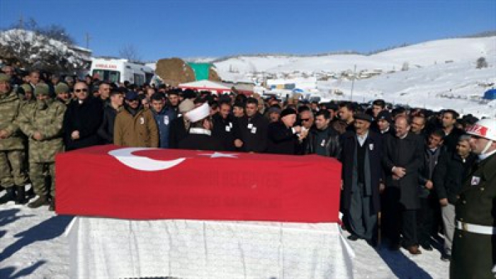 Erzurumlu şehit son yolculuğuna uğurlandı! Bakan Akdağ'da törene katıldı